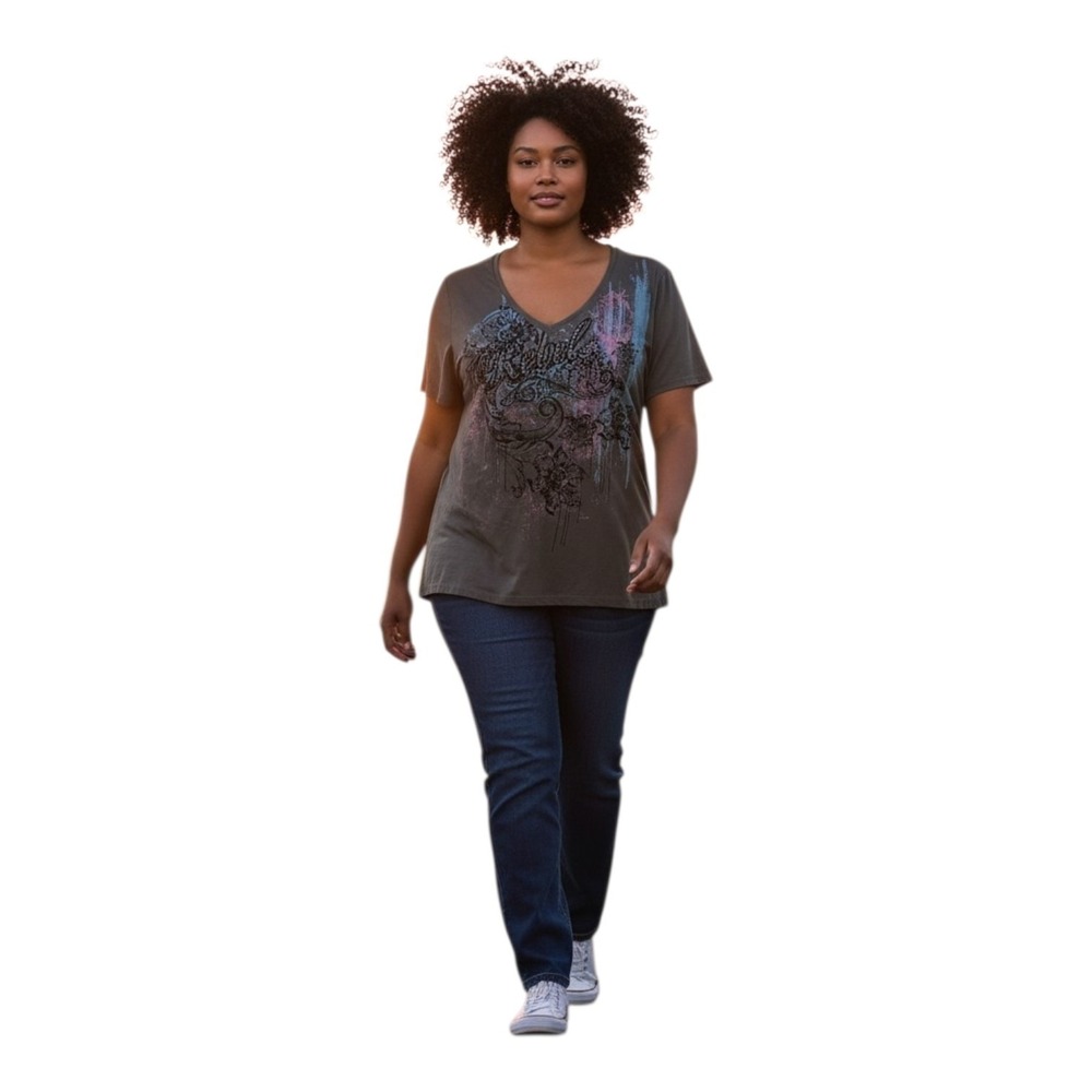 Lane Bryant Women's 18/20 Gray Rebel Sparkle Graphic Cotton Blend V-neckline Tee